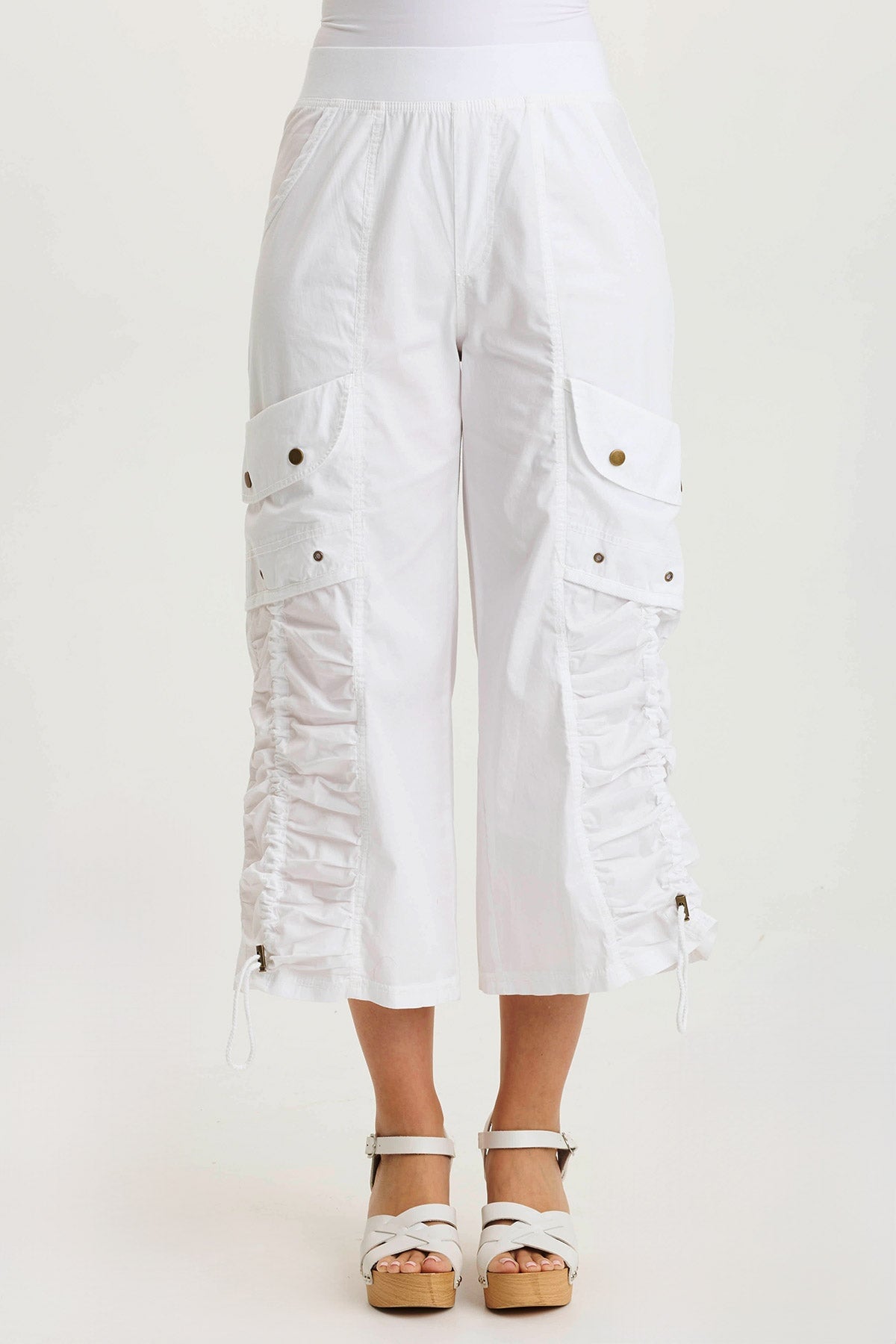 XCVI Muldoon Poplin Ruched Wide-Leg Crop Pant 
