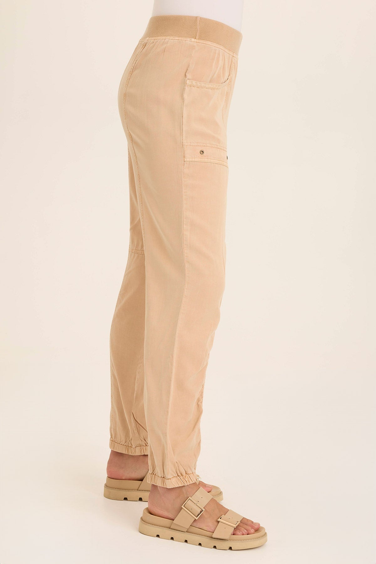 Wearables Squire Twill Banded Hem Casual Pant 
